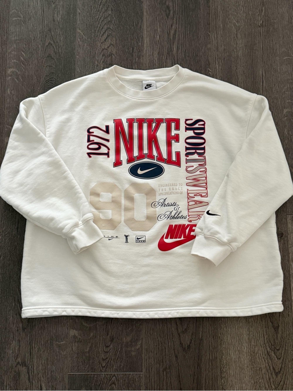 Nike • Women’s Graphic Sportswear Crewneck